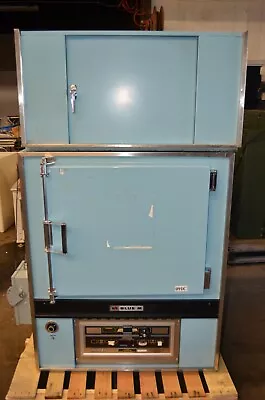 Buy SPX Blue M POM7-256C-3 High Temperature Industrial Convection Oven 650 F • 1,800$