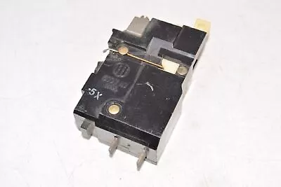 Buy Siemens ITE Overload Relay Switch 600VAC MAX - FOR PARTS  • 9.99$