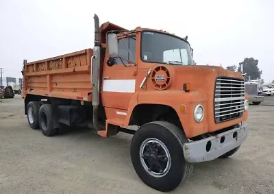 Buy 1982 Ford LNT8000 6X4 Dump Truck • 12,500$