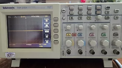 Buy Tektronix TDS-2024 Digital Oscilloscope 200MHz 2GS/s 4CH Tested • 500$