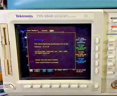 Buy Tektronix TDS684B Digital Oscilloscope. 1GHz, 5GS/s. • 1,050$