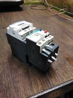Buy Schneider Electric LC1D18BL Relay Contactor • 25$