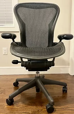 Buy Herman Miller Aeron Ergonomic Chair, Size B - Medium, Graphite. Local Pick-up • 200$