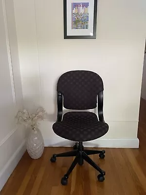 Buy Herman Miller Equa 2 Office Desk Chair In PURPLE Made In USA • 549$