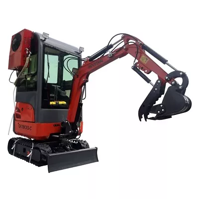 Buy AGT 1Ton Mini Excavator Digger Tracked Crawler Kubota Diesel Engine W/Side Swing • 13,998.89$
