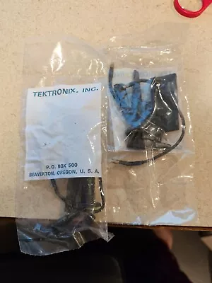 Buy 2 New Probe Hooks (Black) For Older Tektronix Probes: P6108, P6061, Fits P6139a • 14$