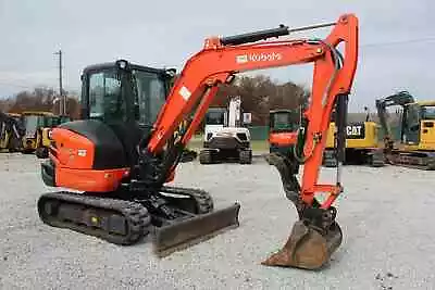 Buy 2021 Kubota Kx040-4 Mini Excavator • 17,200$