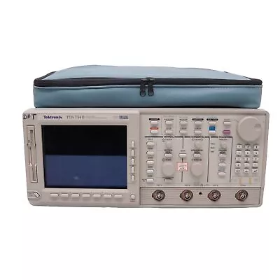 Buy Tektronix  TDS 754D 4-CH Oscilloscope 500MHz 2GSs DPO W/ (4) P6139A & (2) 6138A • 950$
