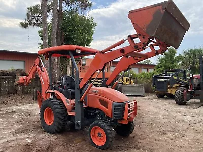 Buy 2017 Kubota B26 4WD Tractor With Backhoe And Outriggers • 20,998$